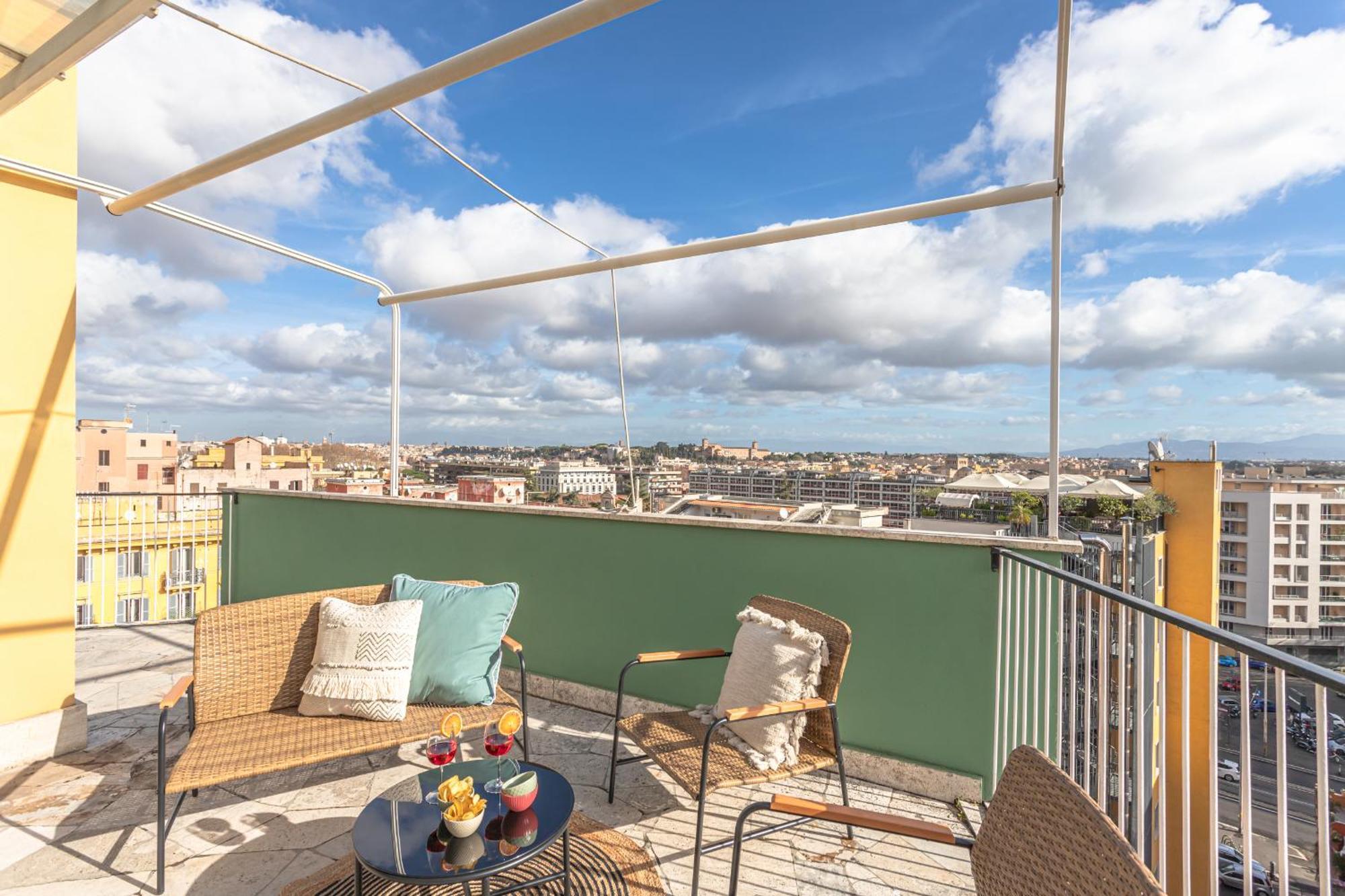 Viola Penthouse With Rome Panoramic View Apartment Exterior photo
