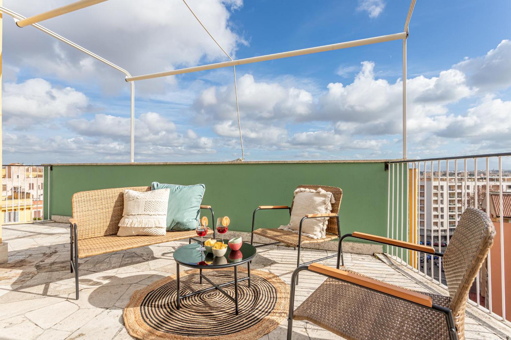 Viola Penthouse With Rome Panoramic View Apartment Exterior photo